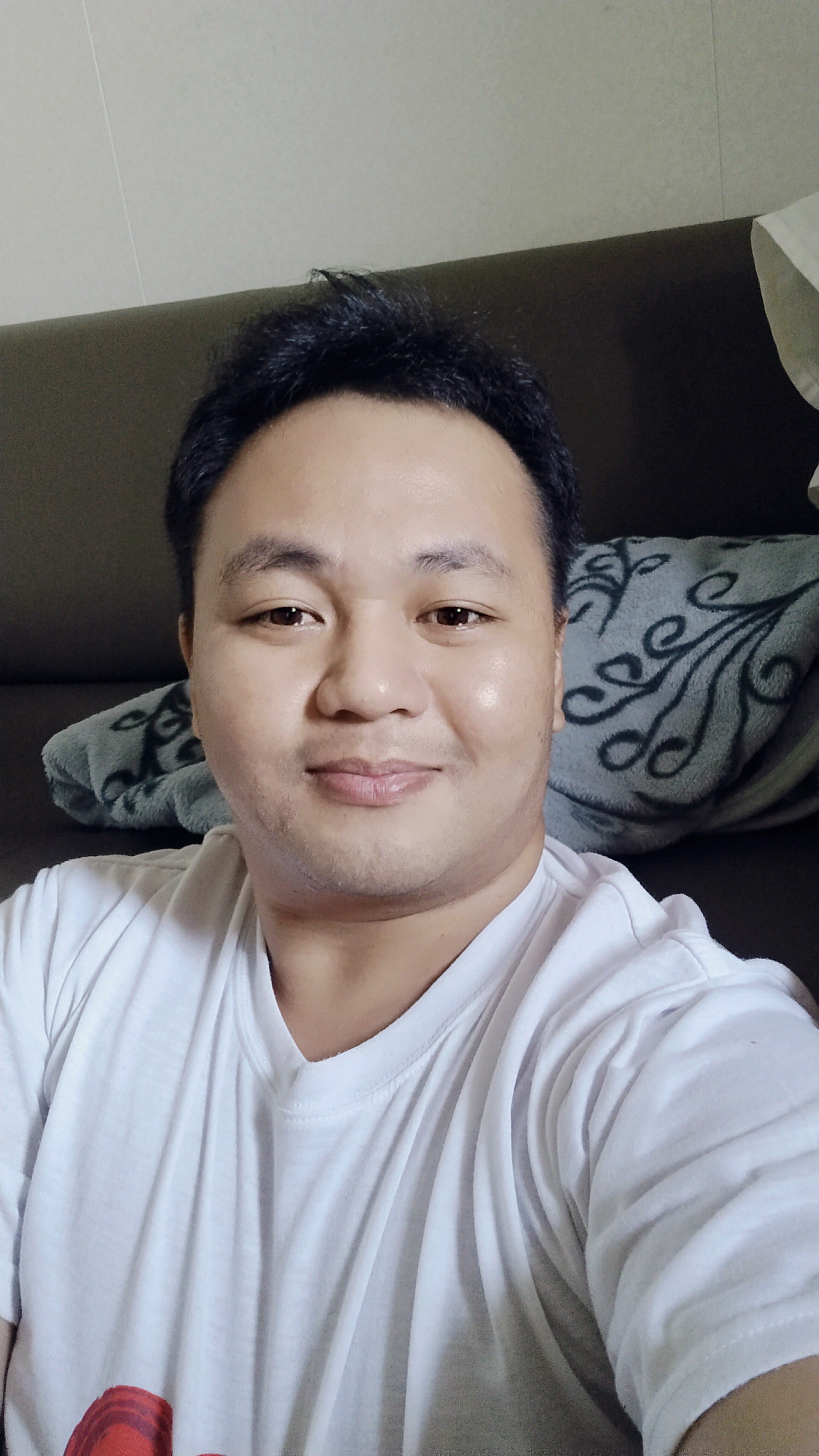 Mark Louie C.'s profile photo