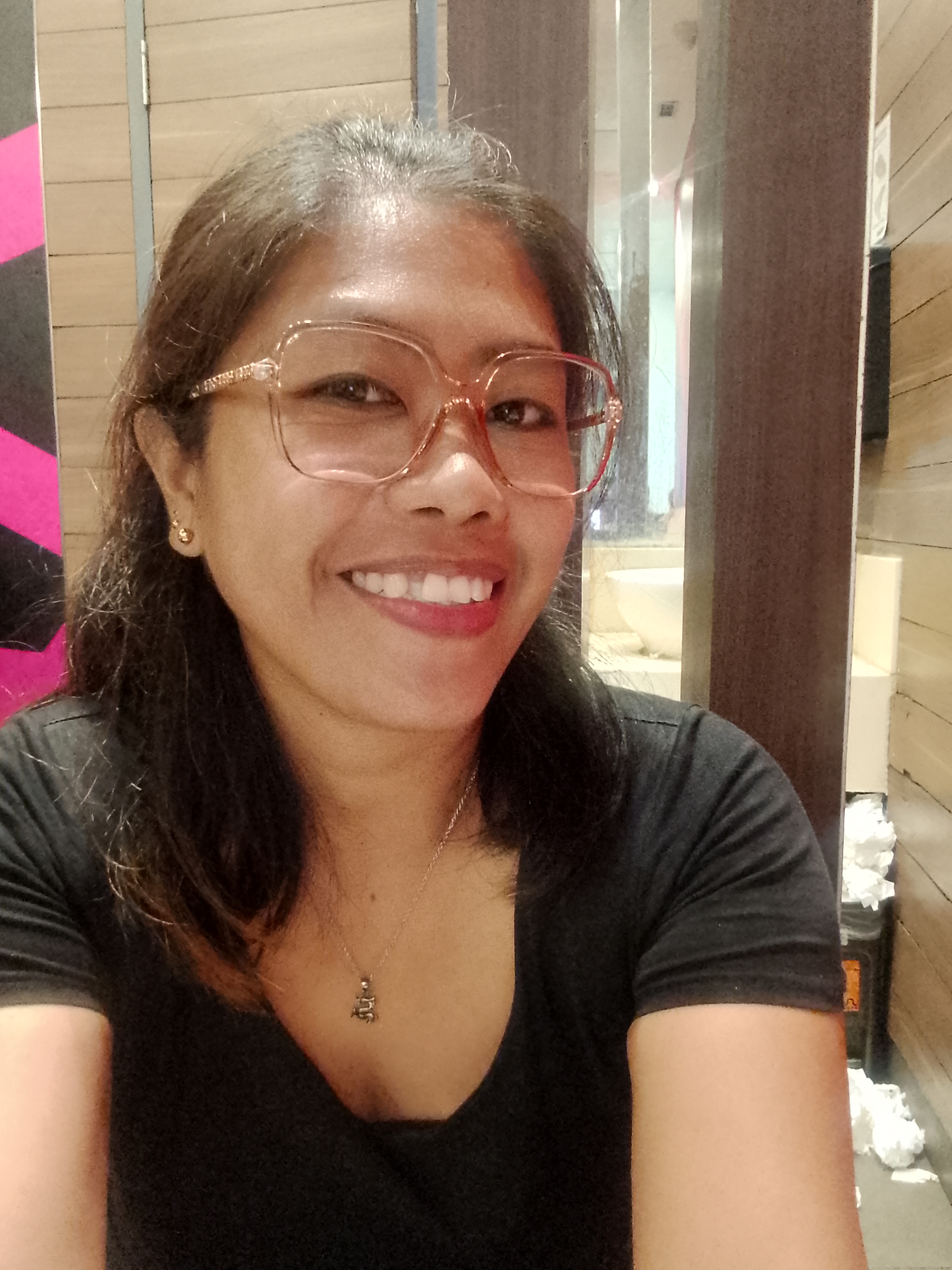 Rhenelyn C.'s profile photo