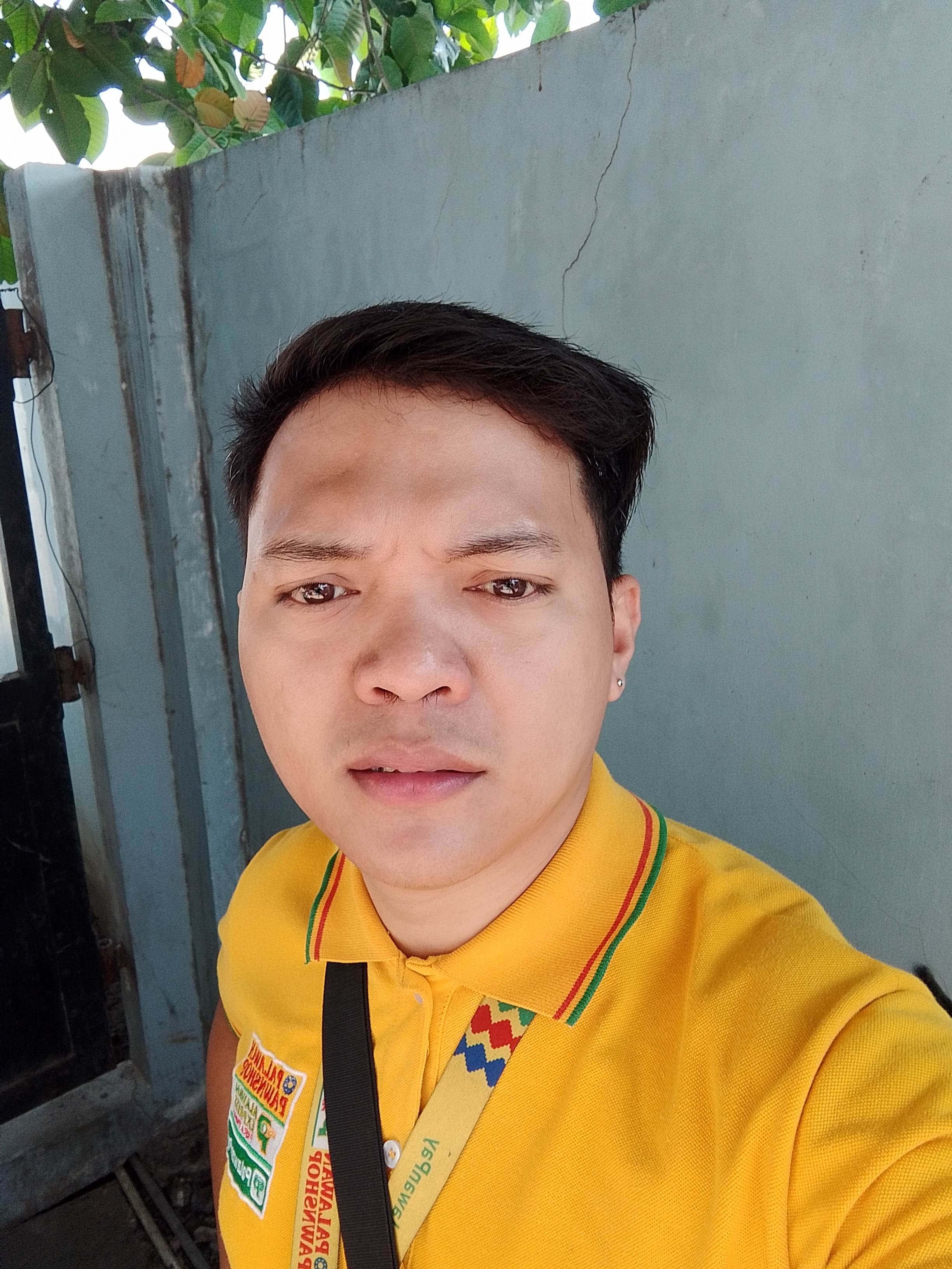 Ninio Jay R.'s profile photo