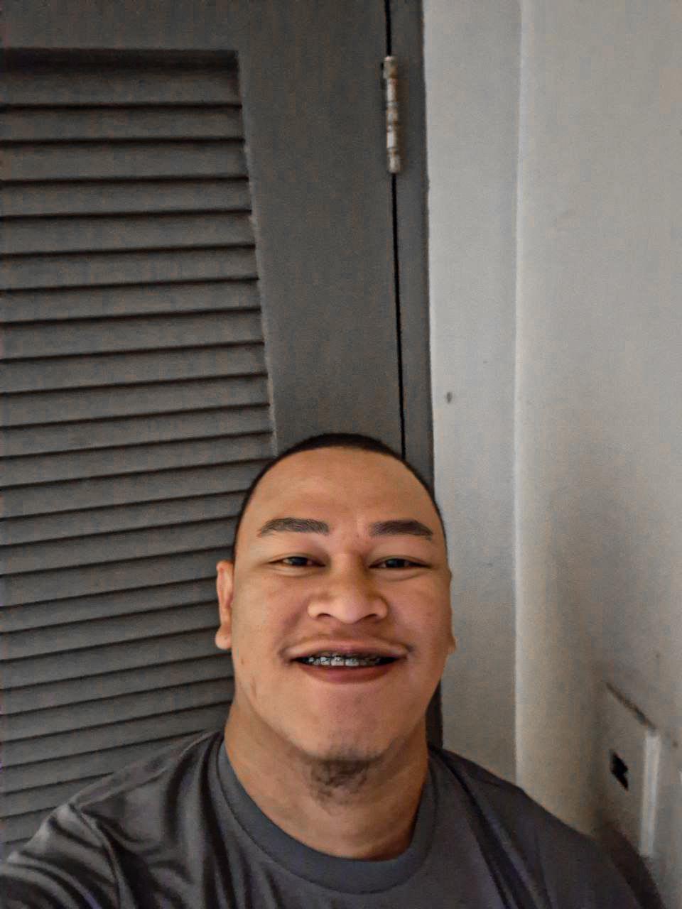 ROBERTO L.'s profile photo