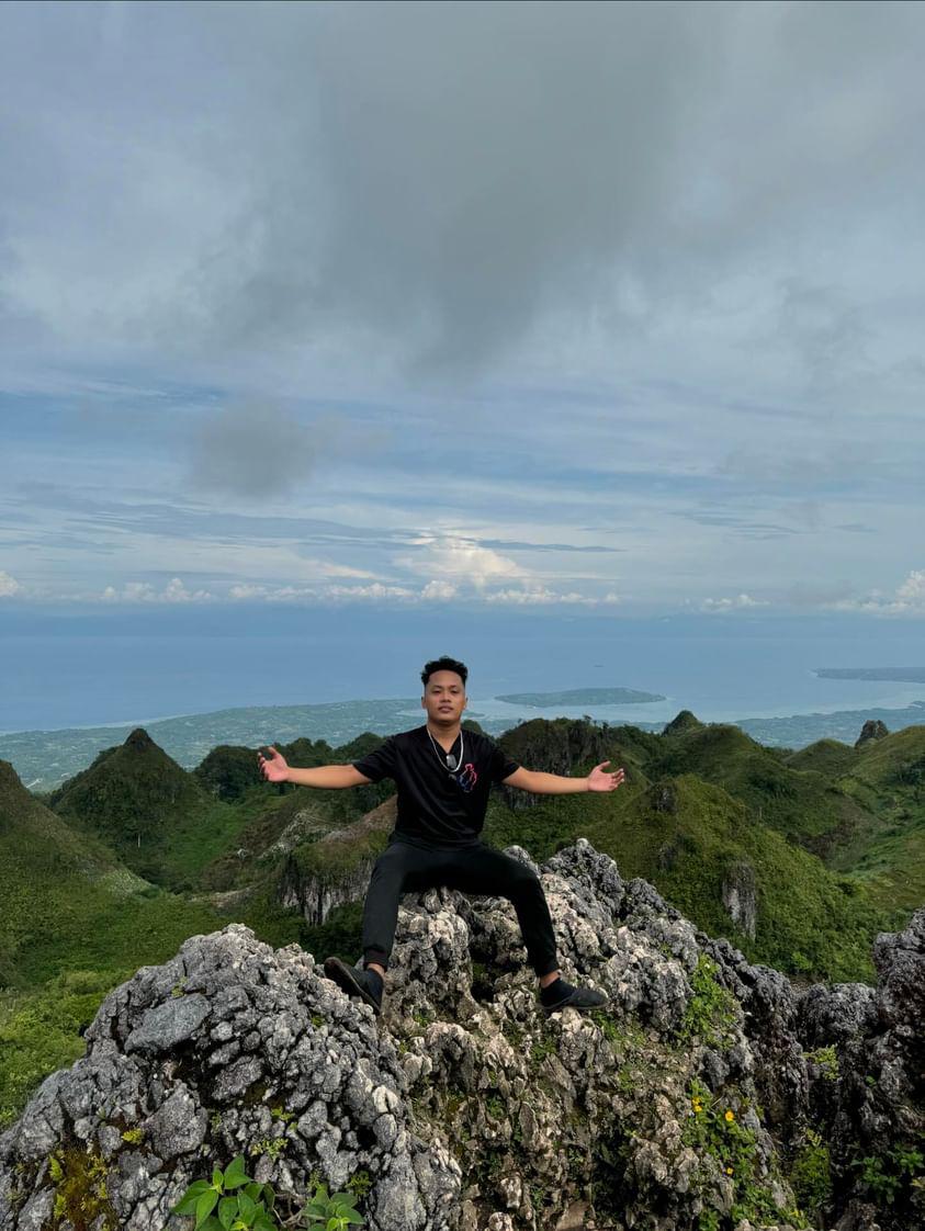 Jan Albert T.'s profile photo
