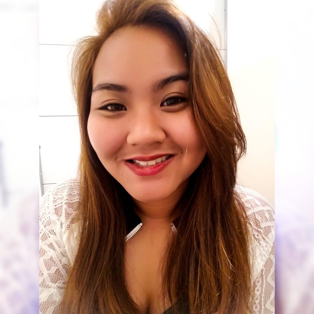 April Marla O.'s profile photo