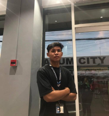 jomari B.'s profile photo