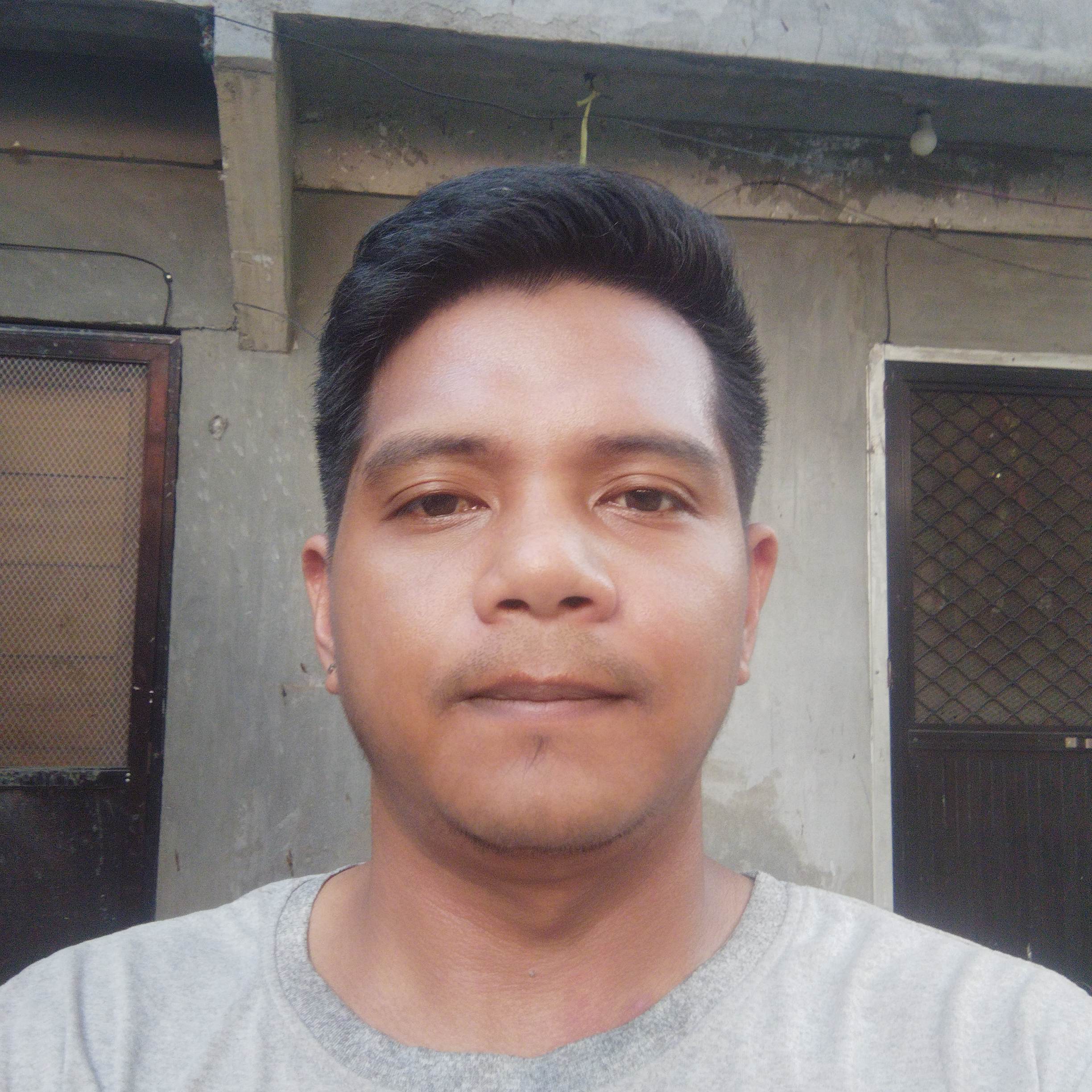 Rolando Jr L.'s profile photo