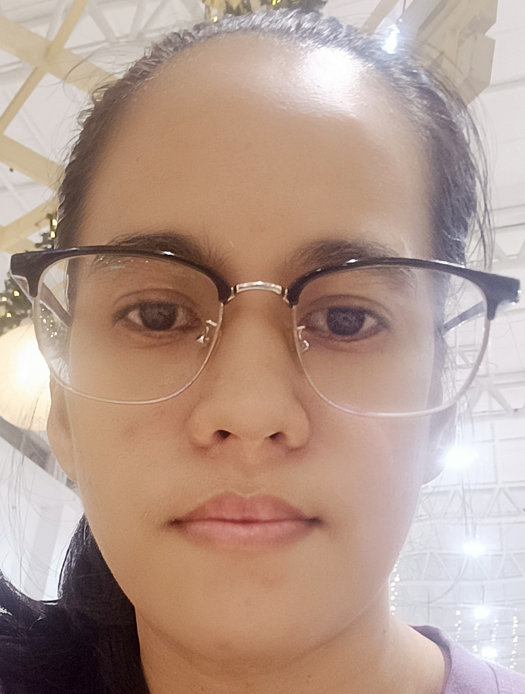 BERNADETH E.'s profile photo