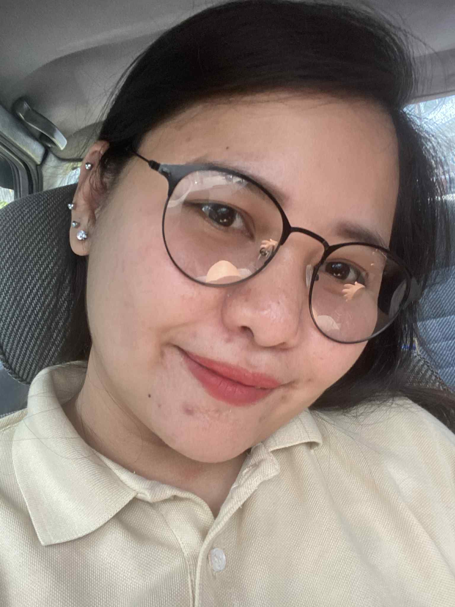 LHINY CAMILLE A.'s profile photo