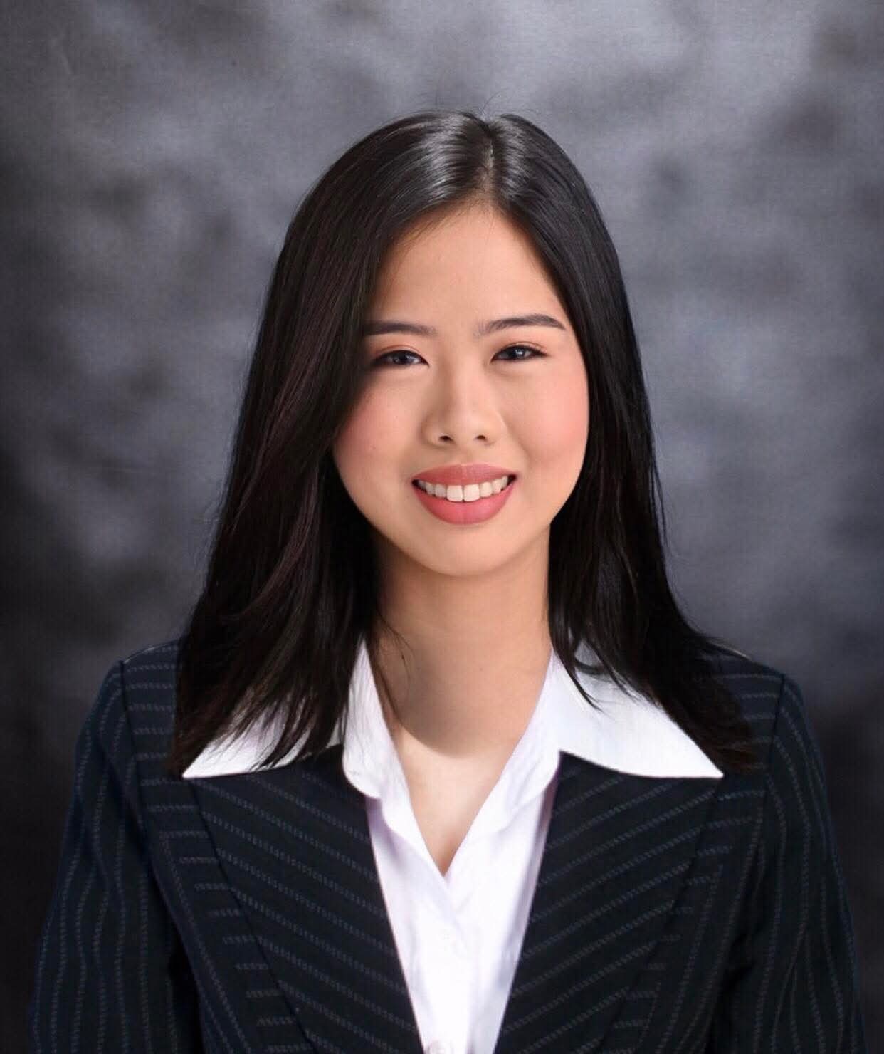 MICA ROIE N.'s profile photo