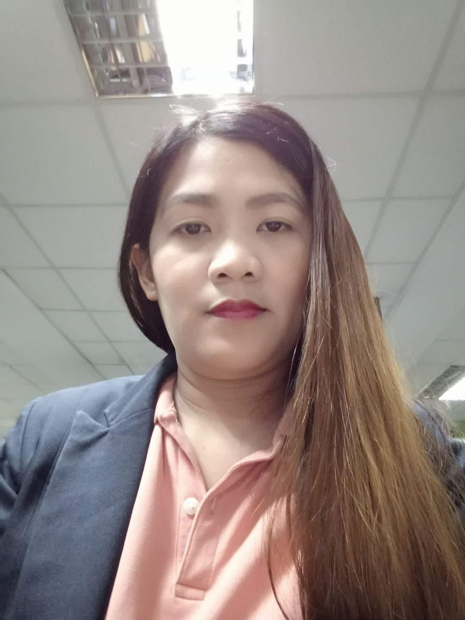 Divine M.'s profile photo