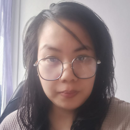 April M.'s profile photo