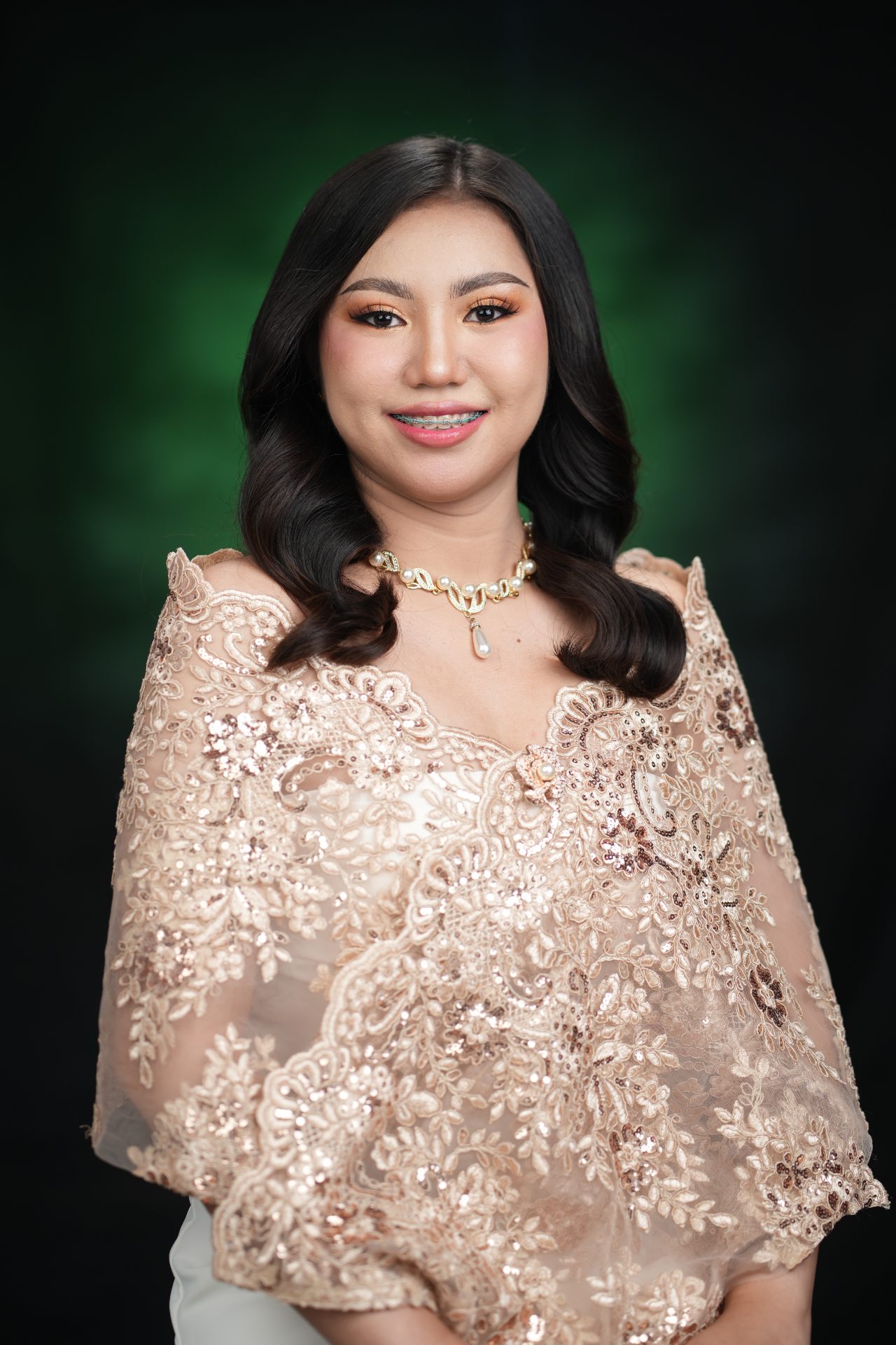 Saves Mae T.'s profile photo
